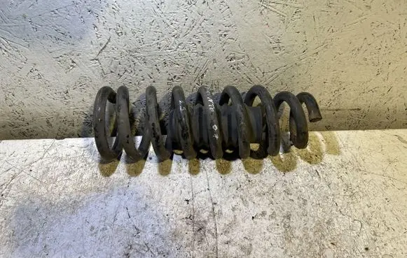 KIA Sorento Front coil spring
