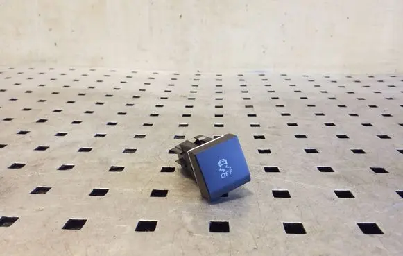Traction control (ASR) switch