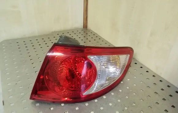 Hyundai Santa Fe Rear/tail lights 924022B000