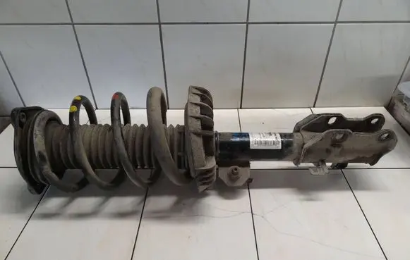 Mercedes-Benz Vito Viano W447 Front shock absorber/damper A4473204538