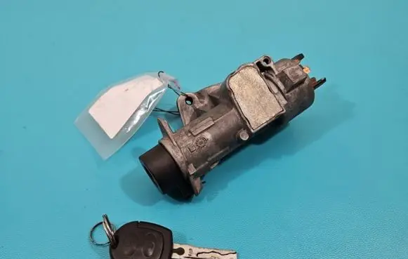 Skoda Octavia Mk1 (1U) Ignition lock 4B0905851C IMPRK1412436