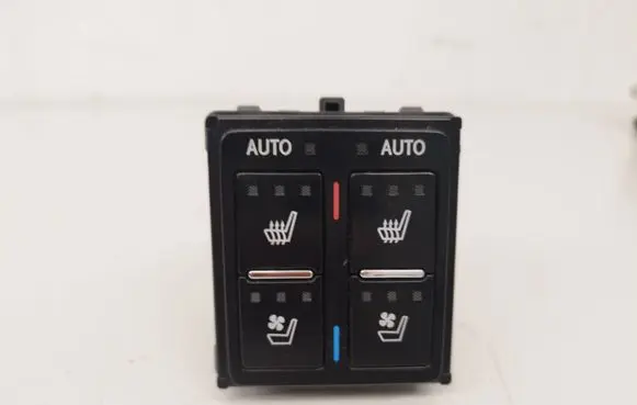 Lexus RX 450H Seat heating switch 8475248010 75J230