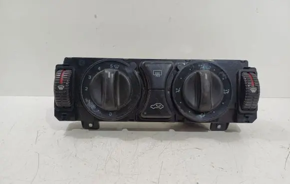 Mercedes-Benz E W210 Climate control unit 2108300185