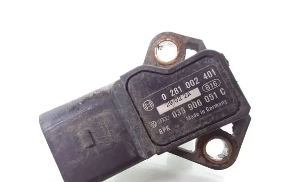 Audi A4 S4 B6 8E 8H Air pressure sensor 0281002401 038906051C