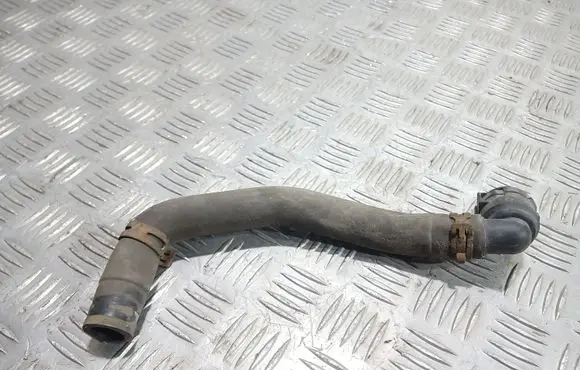 Volkswagen Golf V Engine coolant pipe/hose