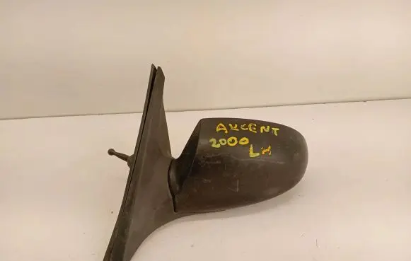 Hyundai Accent Front door electric wing mirror