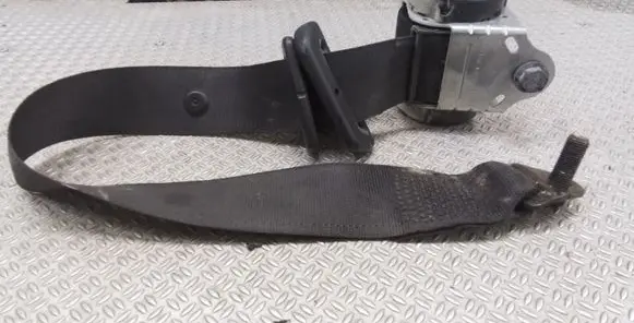Opel Agila A Rear seatbelt