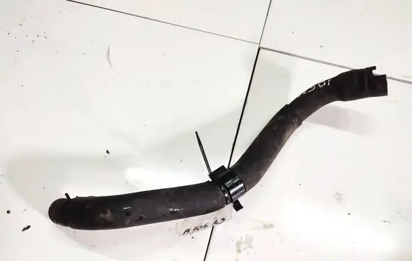 Mazda 3 II Engine coolant pipe/hose