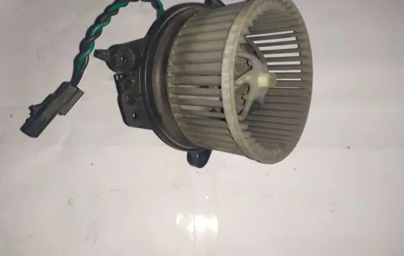 Chrysler Neon II Heater fan/blower 04885327AA