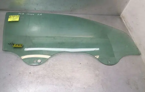 Mercedes-Benz C W203 Front door window/glass (coupe) E143R001352 448AS2M4