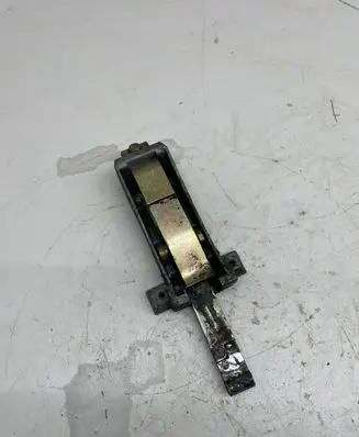Mercedes-Benz S W116 Front door check strap stopper 1167230027
