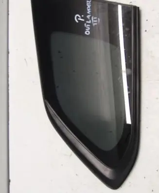 Mitsubishi Outlander Rear side window 145226