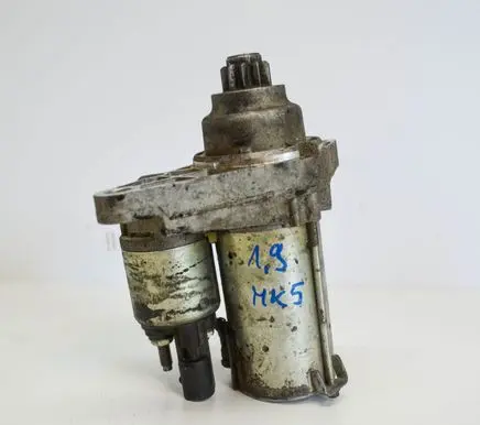 Volkswagen Golf VI Starter motor