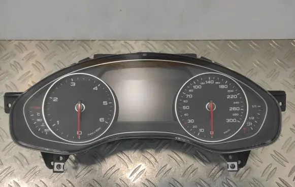Audi A7 S7 4G Speedometer (instrument cluster) 4G8920931J