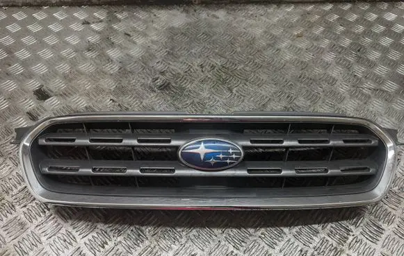 Subaru Legacy Front grill 