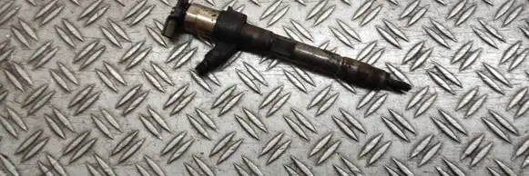 Fuel injector