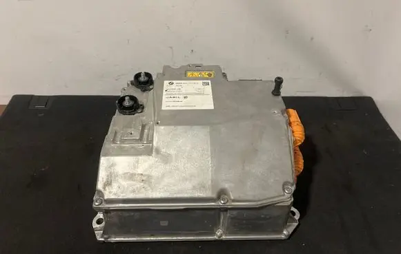 BMW i4 Voltage converter inverter 5B3E9B8
