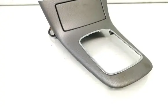 Ashtray (front)