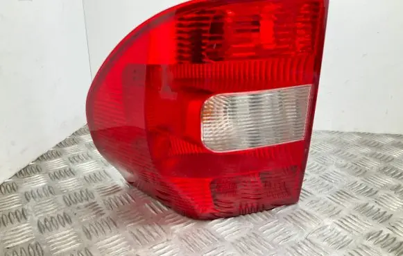 Skoda Yeti (5L) Rear/tail lights 5L0945112 5L0945096