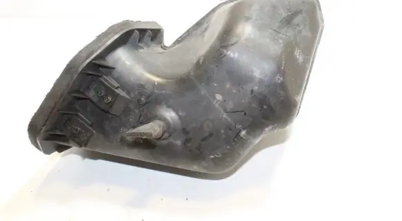 Audi Q7 4L Air intake duct part 7L0819049A