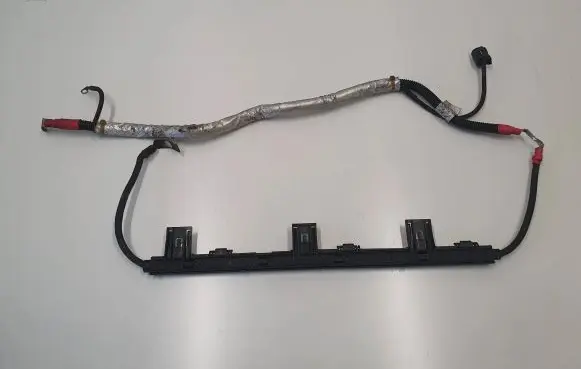 BMW 1 E82 E88 Wires (starter motor) 7823728
