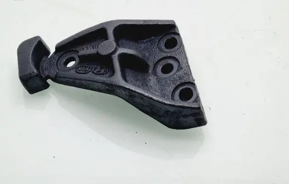 KIA Sorento Engine mounting bracket