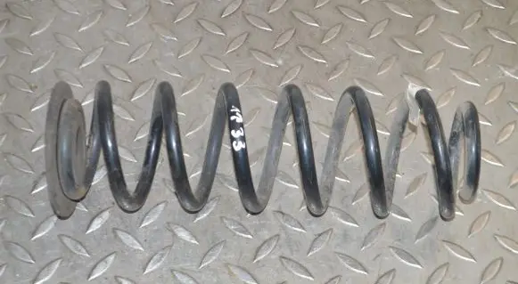 Volkswagen Golf VII Rear coil spring 5Q0511115G