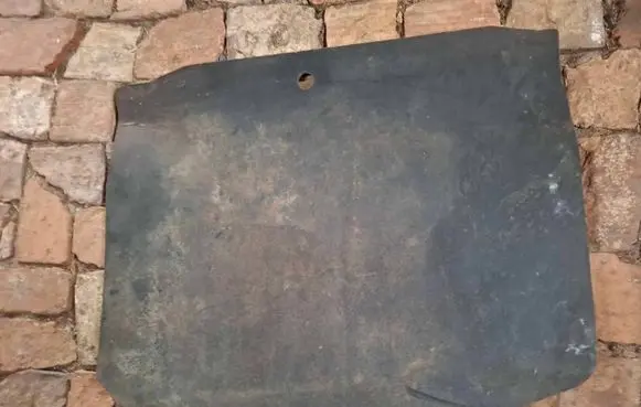 Mercedes-Benz W123 Trunk/boot floor carpet liner 
