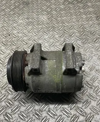 Volvo XC90 Air conditioning (A/C) compressor (pump)