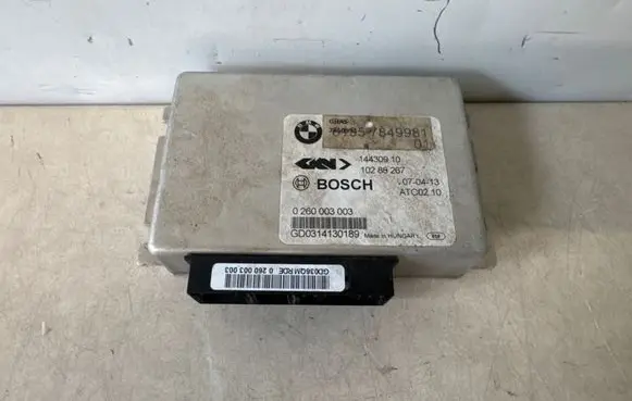 BMW M5 Transfer box differential control unit 7850993 7849981