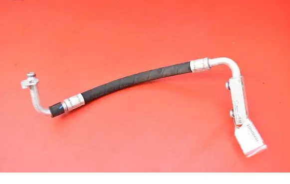 Air conditioning (A/C) pipe/hose