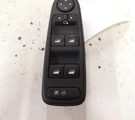 Citroen C4 I Picasso Electric window control switch 96639382ZD