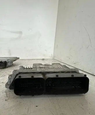 Audi Q5 SQ5 Engine control unit/module 8R0907559E