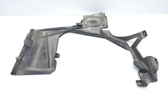 BMW 2 F46 Fuel tank bottom protection 7290808 0607080910