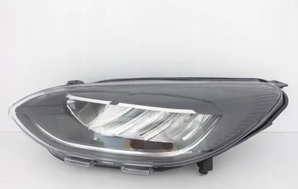 Ford Fiesta Headlights/headlamps set 13E015