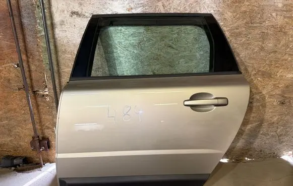 Volvo XC70 Rear door 