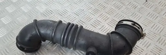 Jeep Cherokee III KJ Air intake hose/pipe