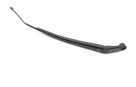 Toyota Yaris XP210 Windshield/front glass wiper blade 