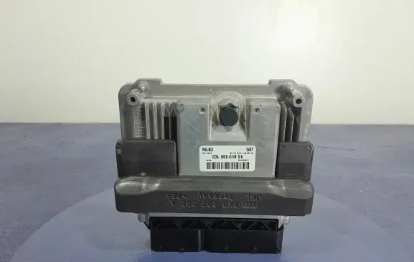 Audi A5 8T 8F Engine control unit/module ECU 03L906018SK