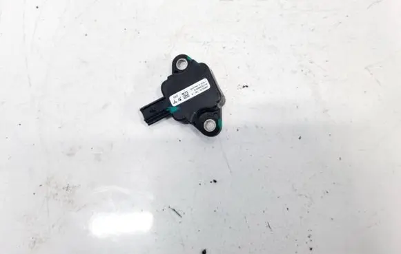 Tesla Model S Airbag deployment crash/impact sensor 100527500A 1005275-00-A
