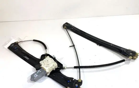 BMW X3 F25 Front door window regulator with motor 