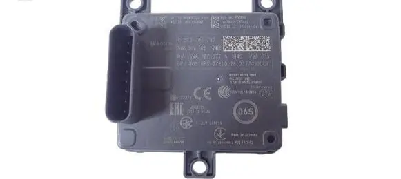 Volkswagen Caddy Distronic sensor radar 5WA90761