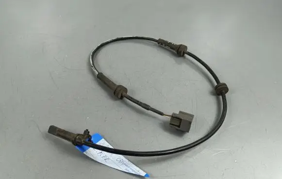 Nissan Qashqai ABS brake wheel speed sensor