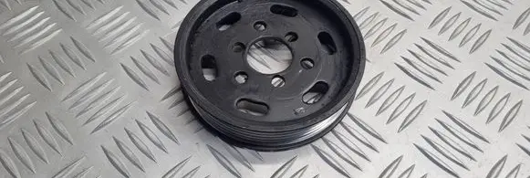 Skoda Octavia Mk1 (1U) Power steering pump pulley 038145255B