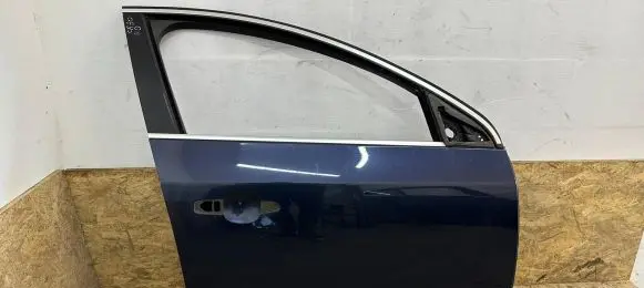 Volvo S60 Front door