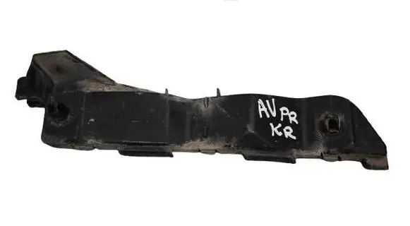 Front bumper mounting bracket