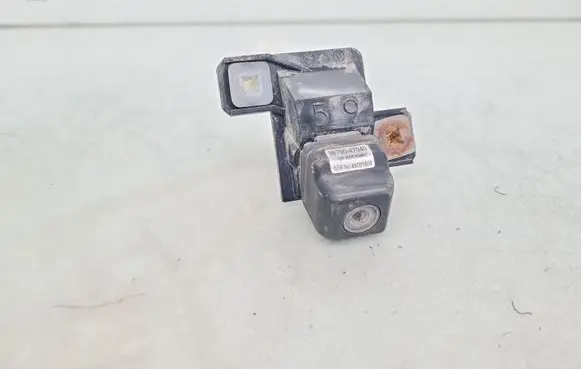 Toyota Prius+ (ZVW40) Reversing camera 8679047040