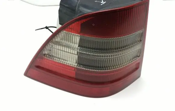 Mercedes-Benz ML W163 Rear/tail lights A1638200164