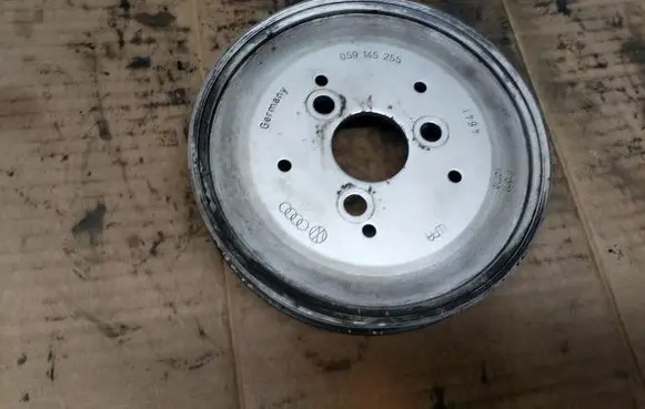 Audi A4 S4 B7 8E 8H Power steering pump pulley 059145255