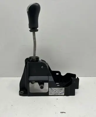 Nissan Note (E12) Gear shifter/selector 341013Vuoa